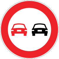 Öndeki Taşıtı Geçmek Yasaktır